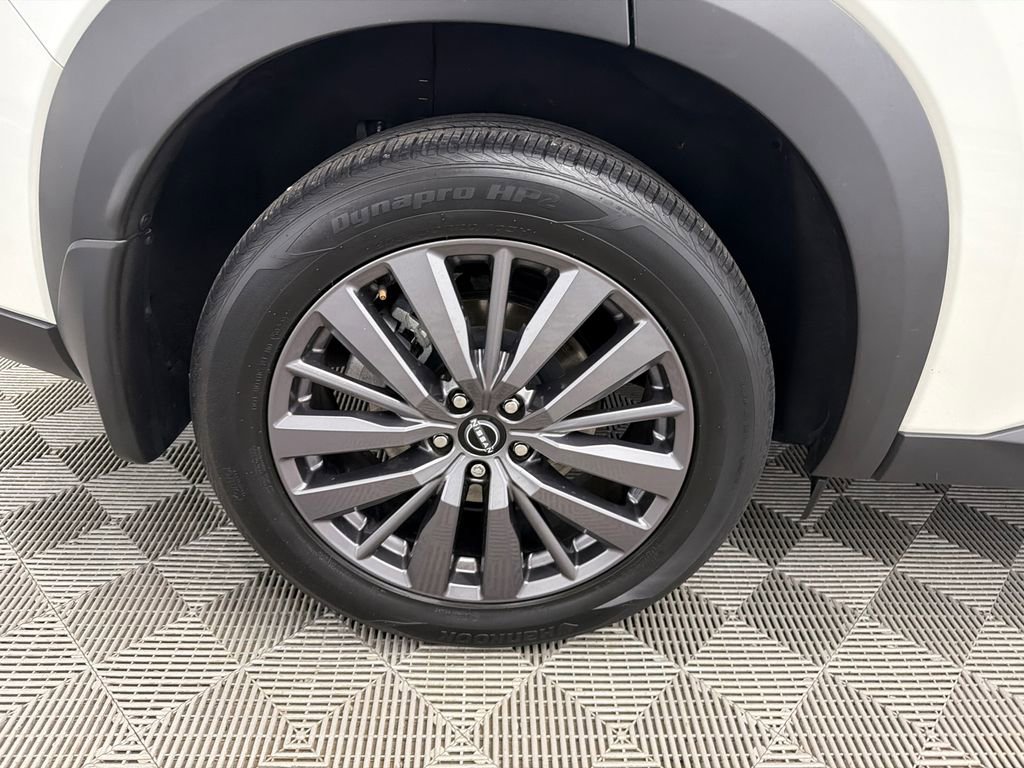 Used 2023 Nissan Pathfinder SL w/ SL Premium Package FWD image 18