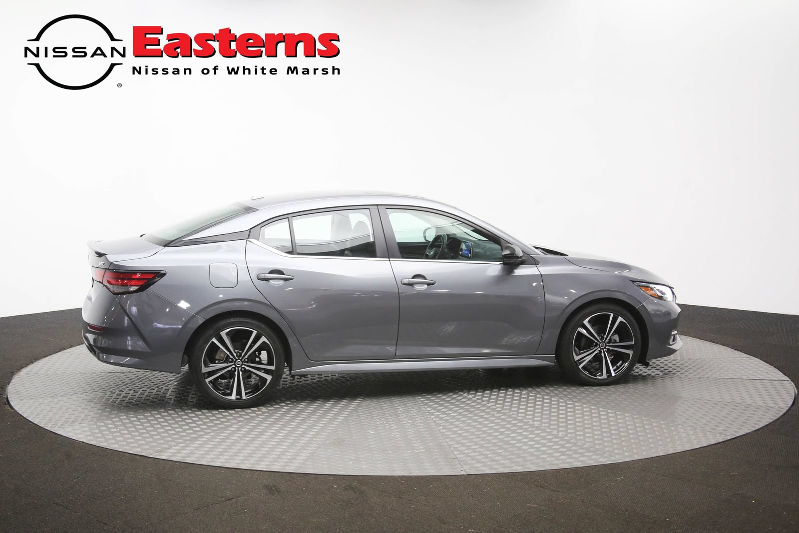 Used 2023 Nissan Sentra SR w/ SR Premium Package FWD image 44