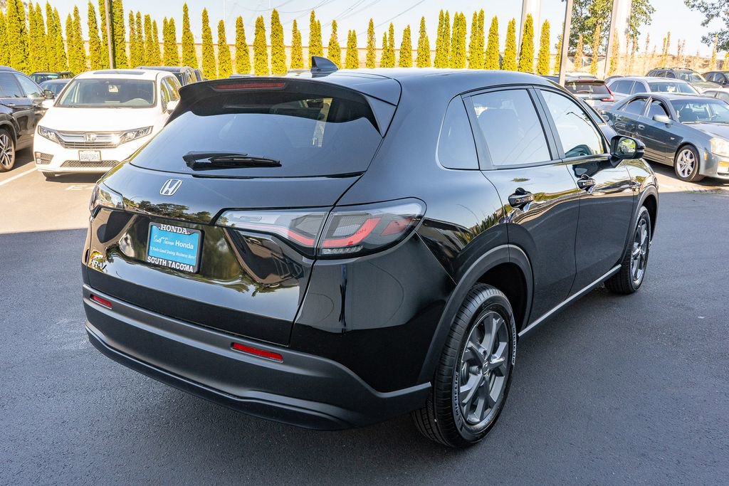 New 2027 Honda HR-V LX image 6
