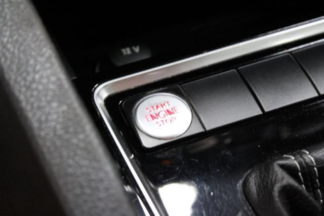 Used 2016 Volkswagen Jetta Sport FWD image 14