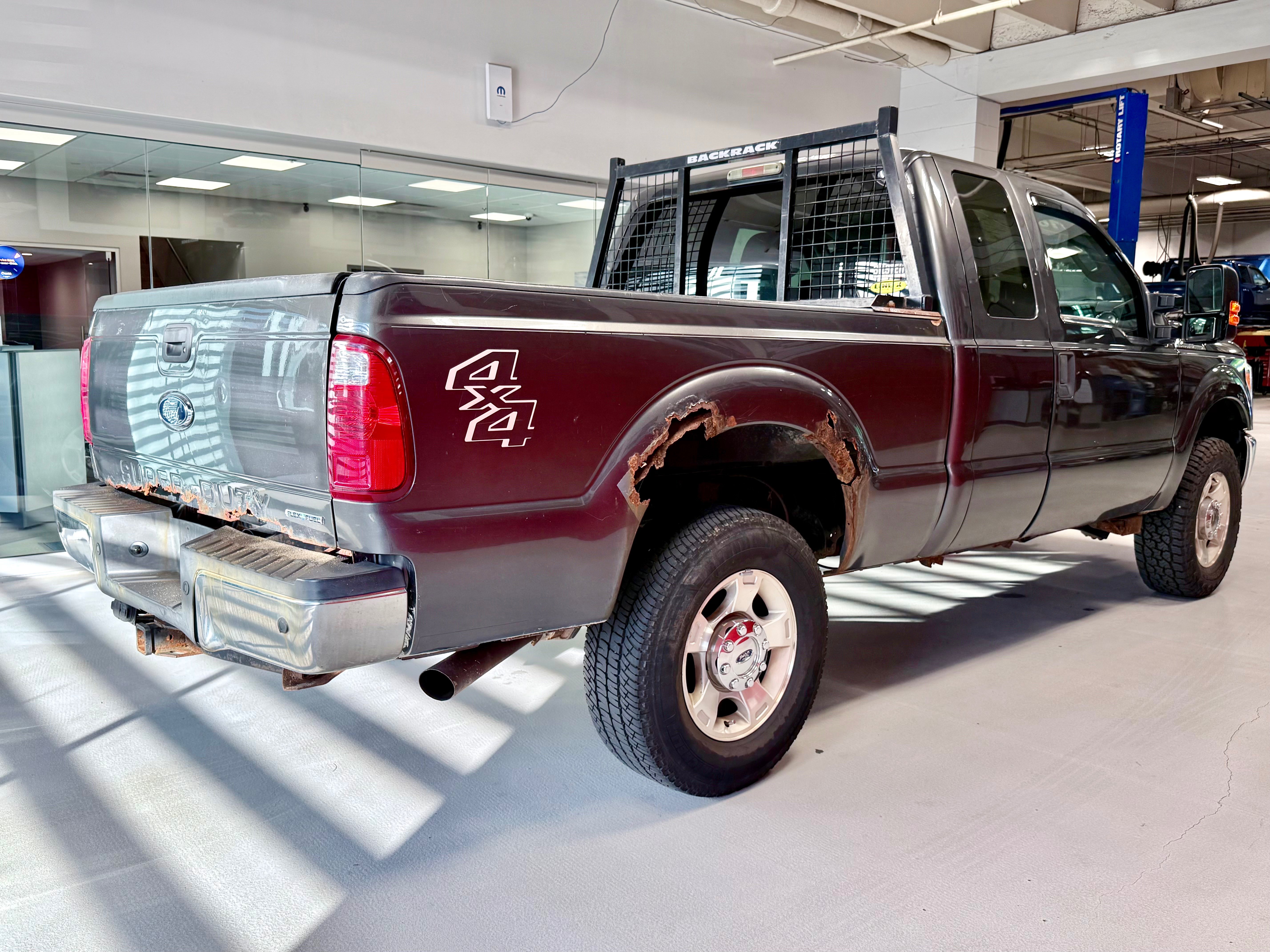 Used 2016 Ford F250 XLT w/ XLT Value Package AWD/4WD image 8