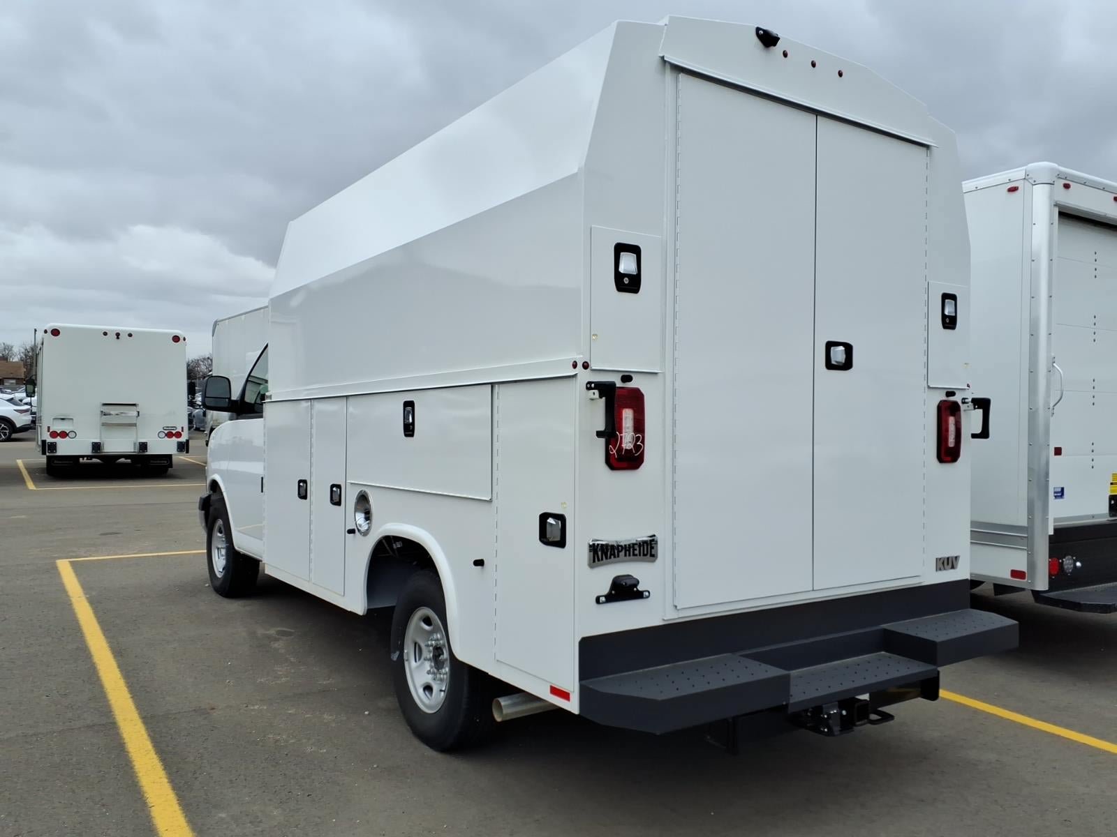 New 2024 Chevrolet Express 3500 w/ Power Convenience Package RWD image 6