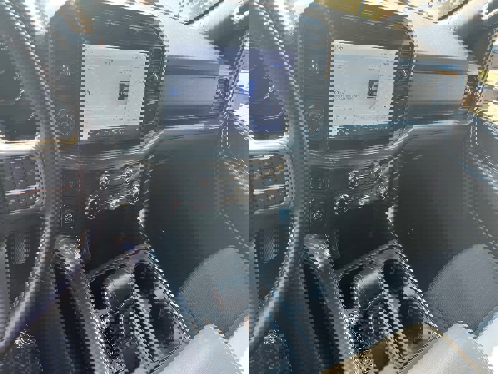 Certified 2022 Ford F150 XLT w/ Equipment Group 302A High image 11