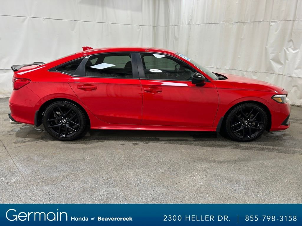 Used 2023 Honda Civic Sport image 9