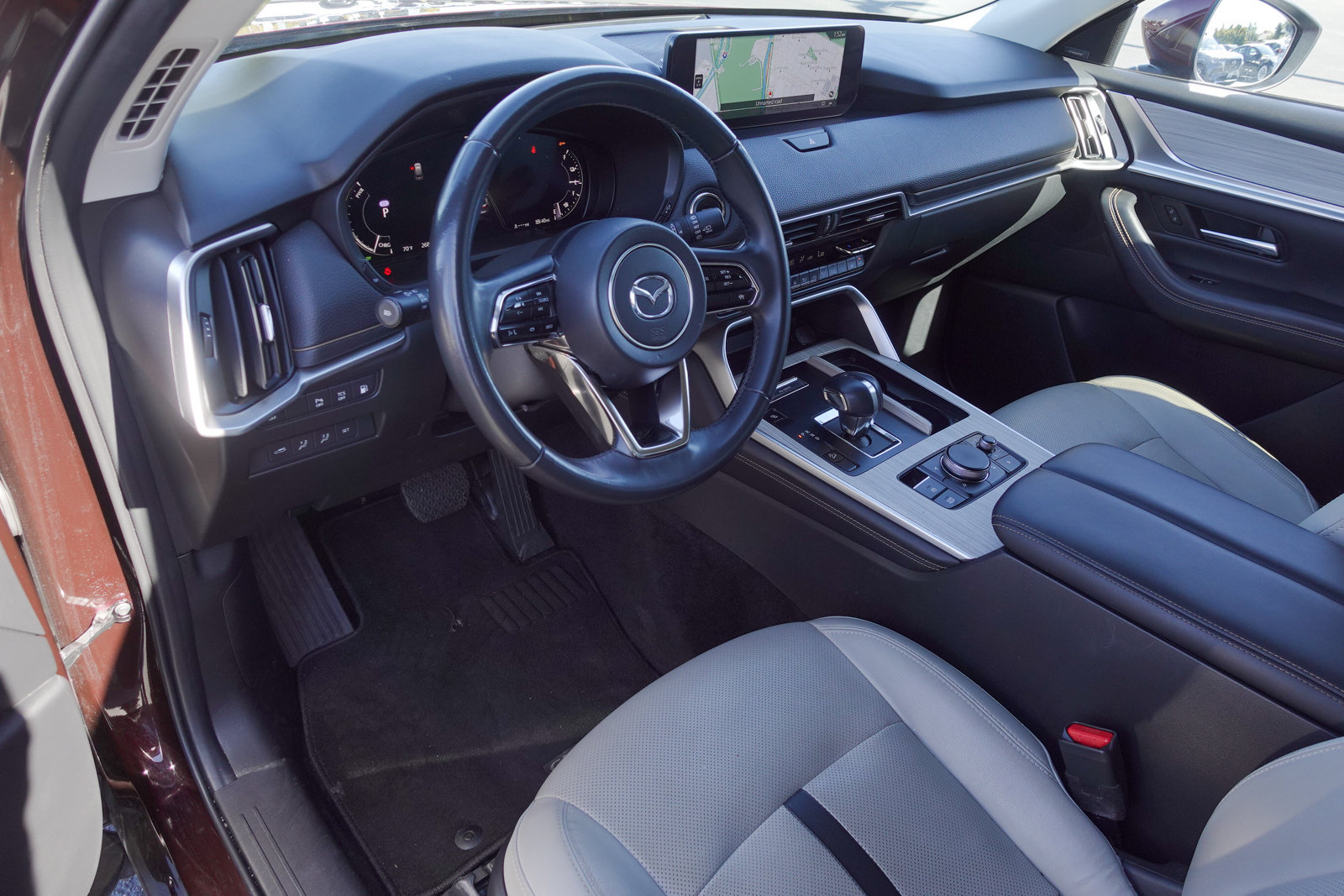 Used 2024 MAZDA CX-90 Plug-In Hybrid w/ Premium Pkg AWD/4WD image 13
