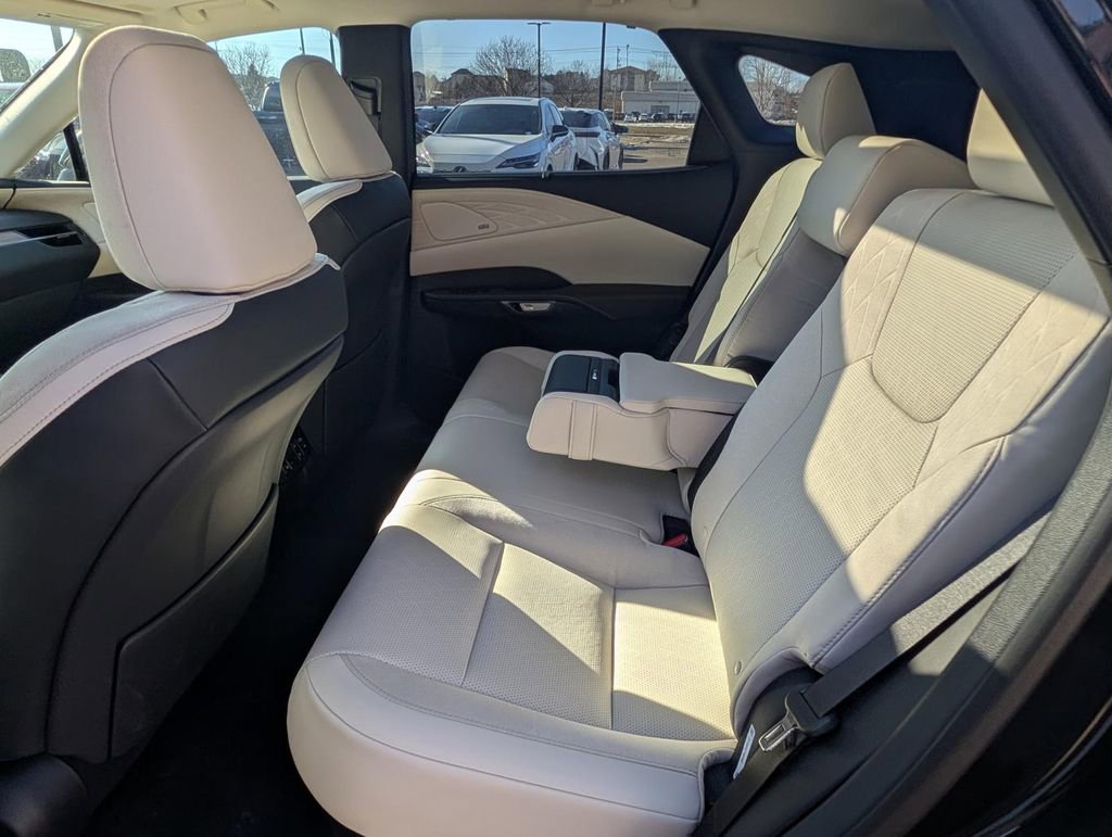 New 2026 Lexus RX 350 image 9