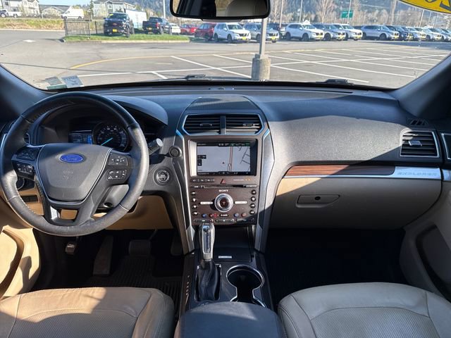 Used 2016 Ford Explorer Limited w/ Equipment Group 301A image 15