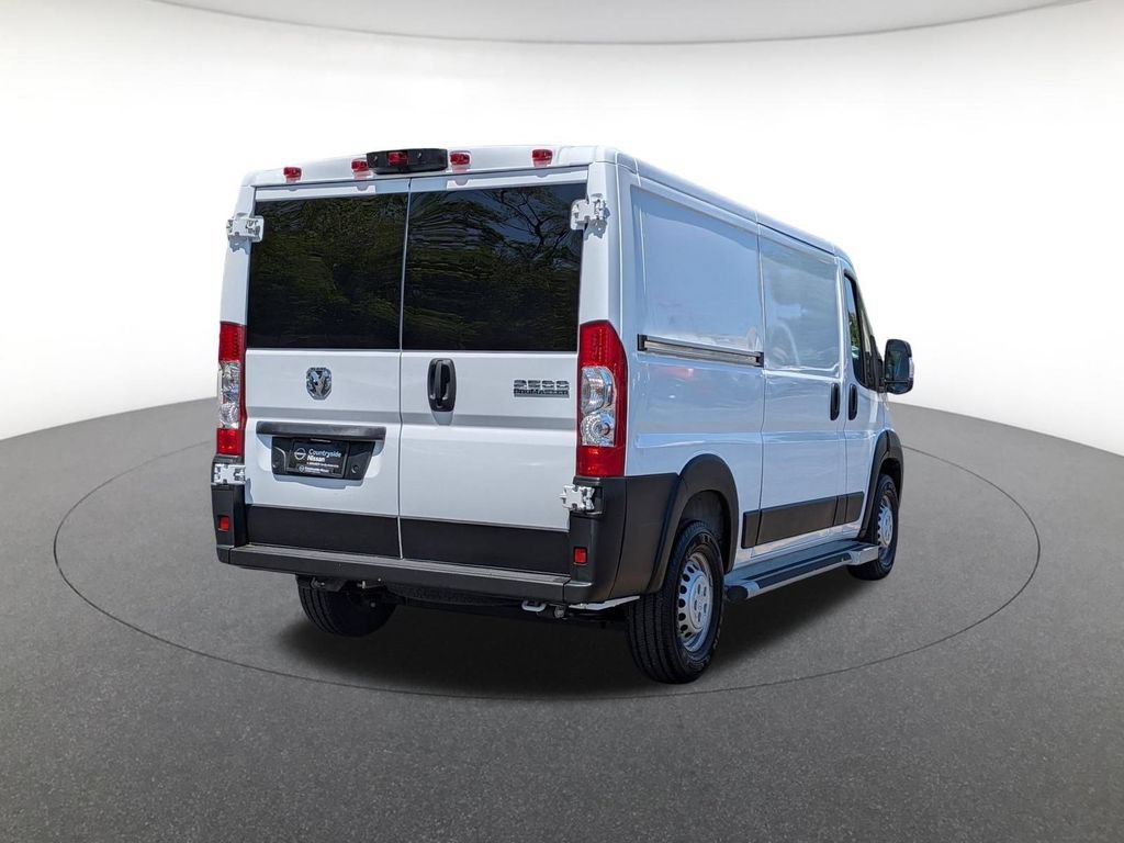 Used 2025 RAM ProMaster 2500 w/ U-Haul Equipment Group FWD image 5