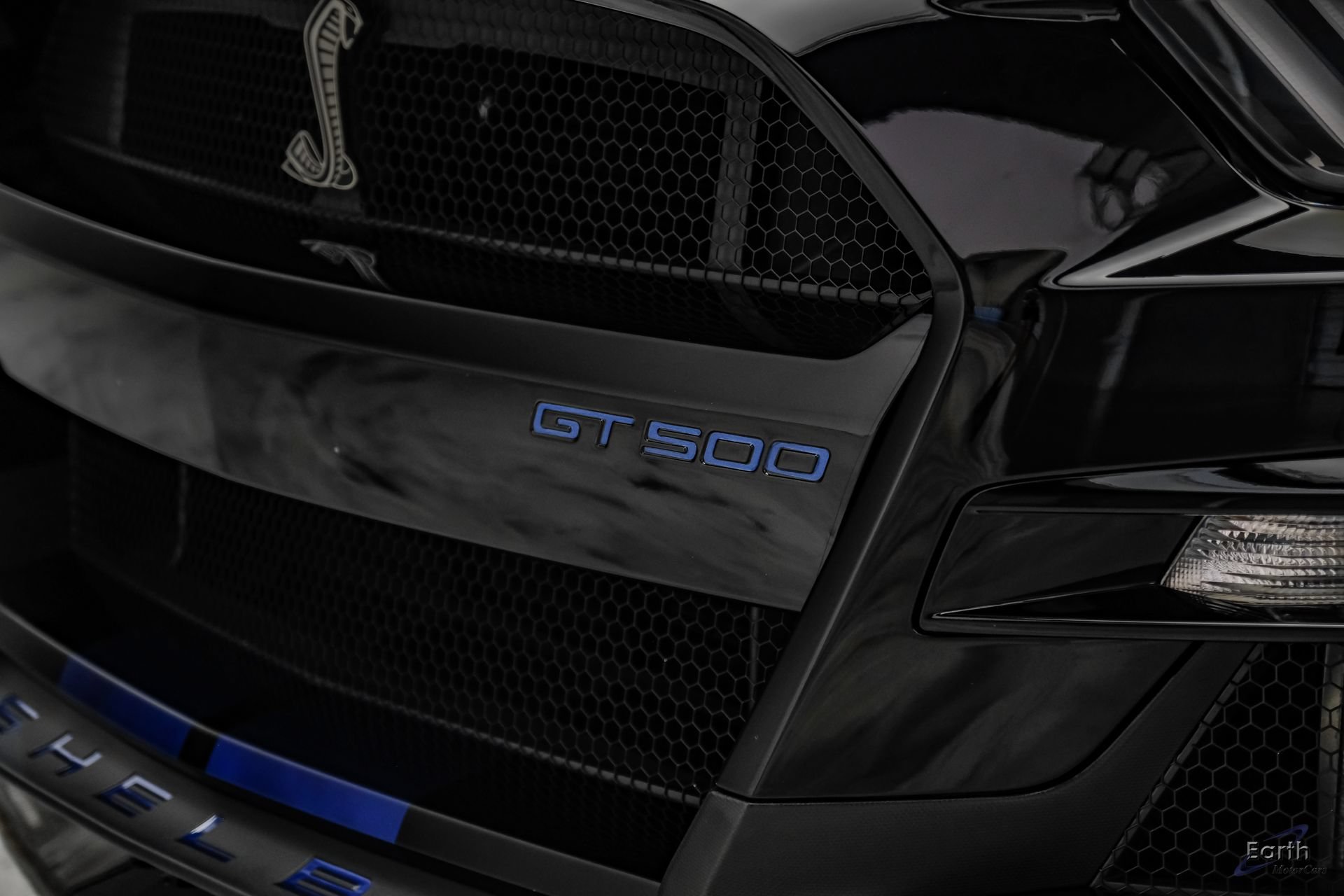 Used 2021 Ford Mustang Shelby GT500 w/ Carbon Fiber Track Pack RWD image 40