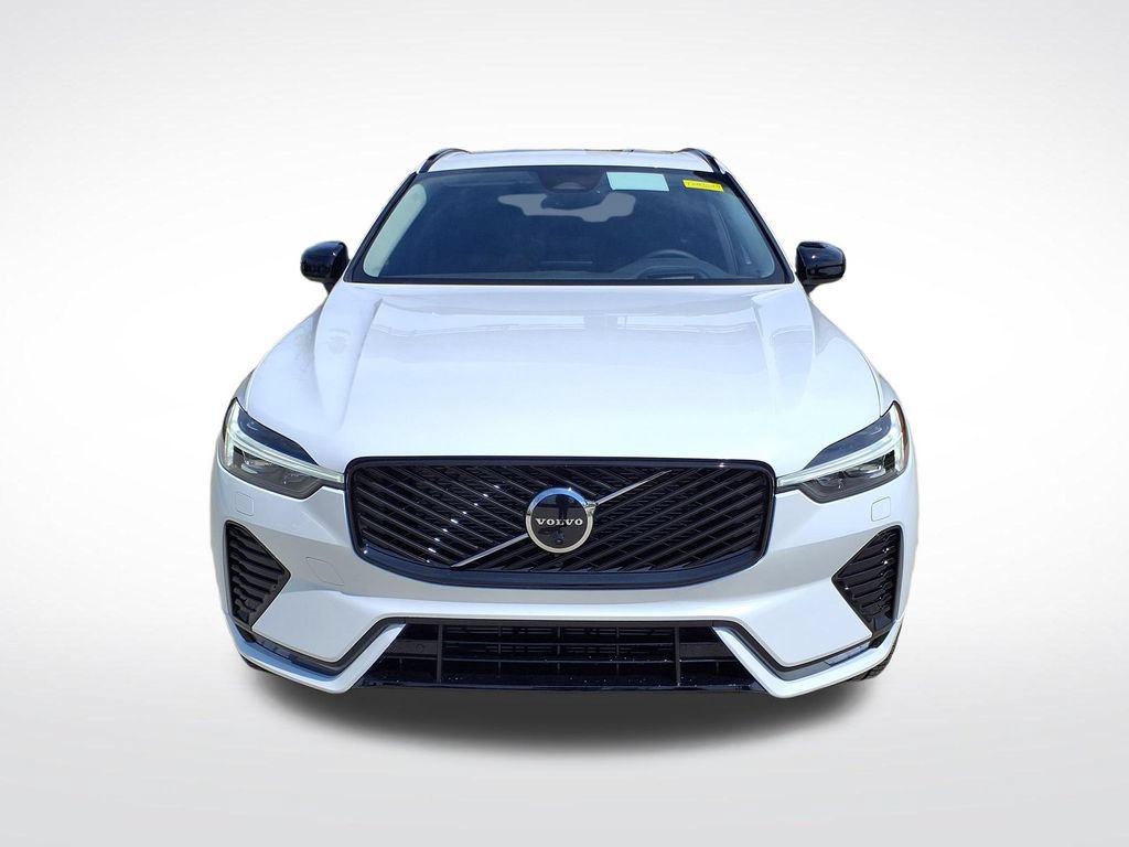 New 2026 Volvo XC60 B5 Ultra w/ Protection Package Premier AWD/4WD image 2