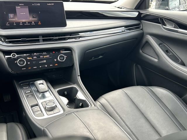 Certified 2025 INFINITI QX60 Pure image 26