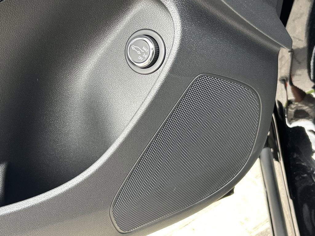 New 2026 Buick Envista Sport Touring w/ Convenience I Package image 19