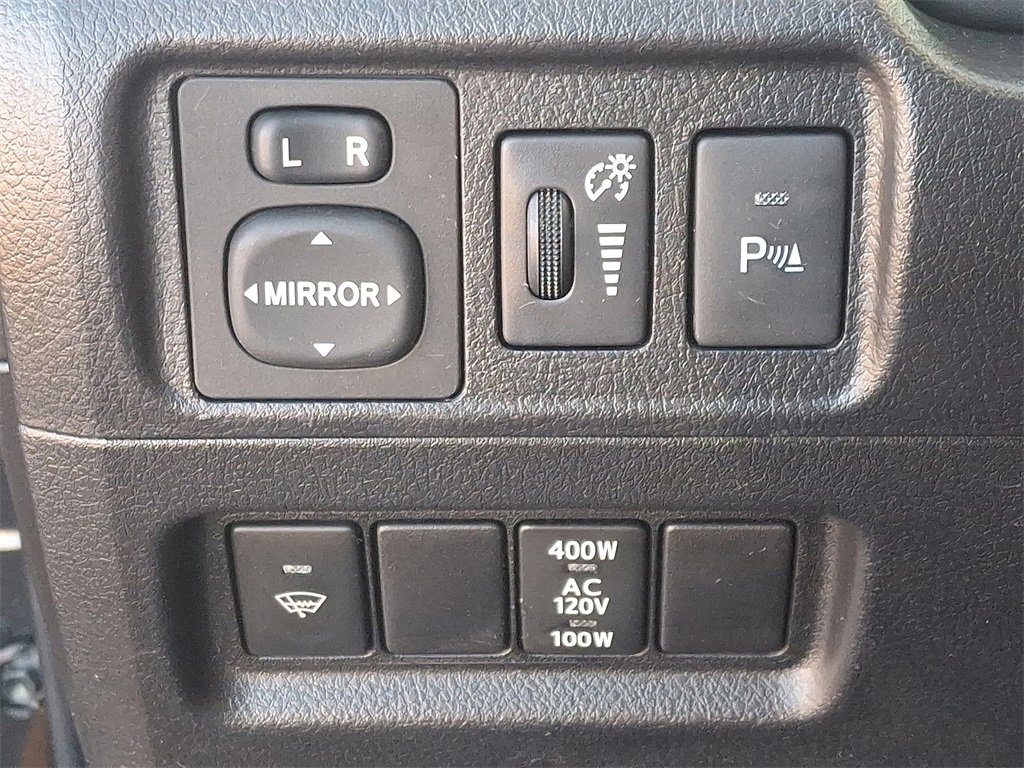 Used 2017 Toyota 4Runner Limited image 25