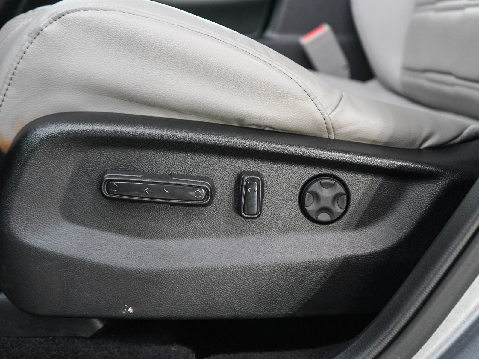 Used 2018 Honda CR-V EX-L image 27