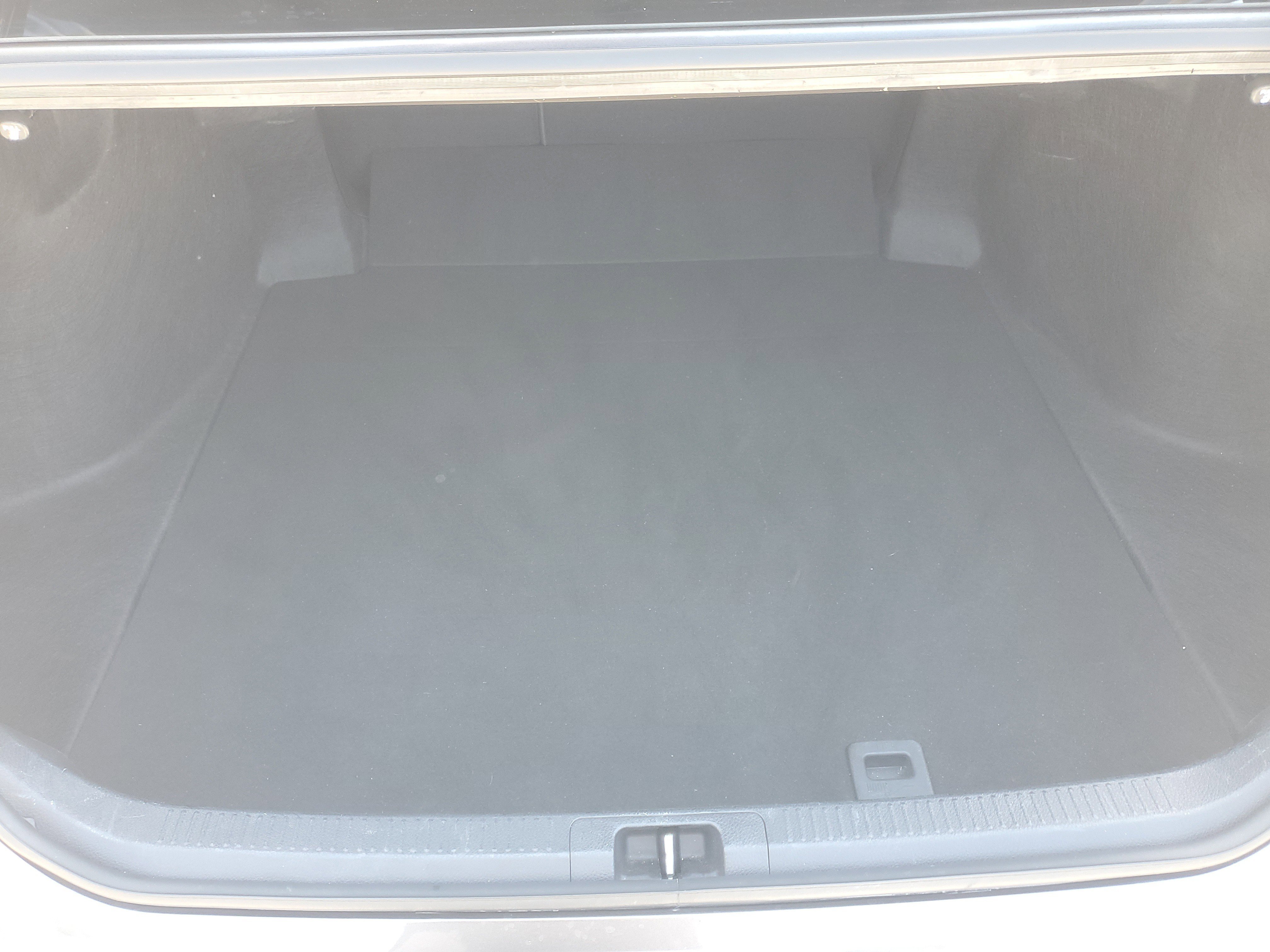 Certified 2023 Toyota Camry LE FWD image 9