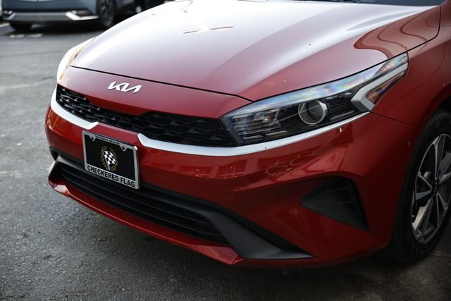 Used 2023 Kia Forte LXS image 12