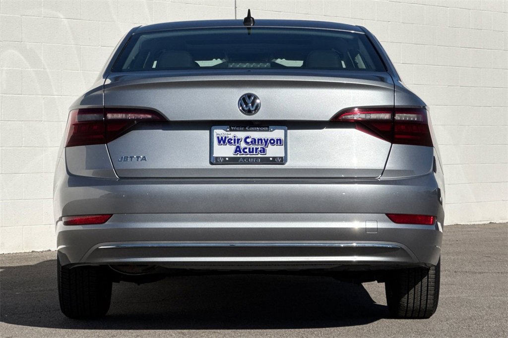 Used 2020 Volkswagen Jetta SE image 8