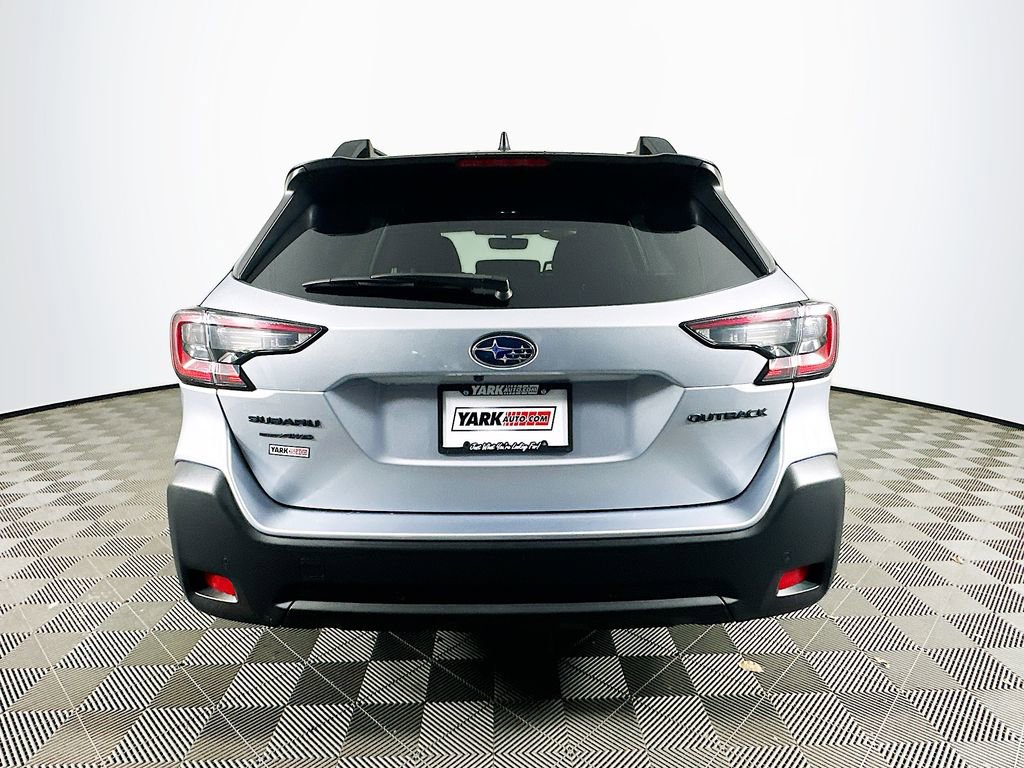 Certified 2024 Subaru Outback Onyx Edition image 9