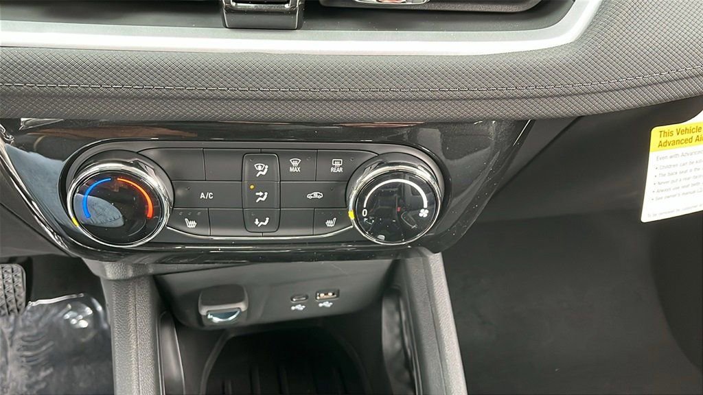 New 2026 Chevrolet TrailBlazer LT w/ LT Cold Weather Package image 19