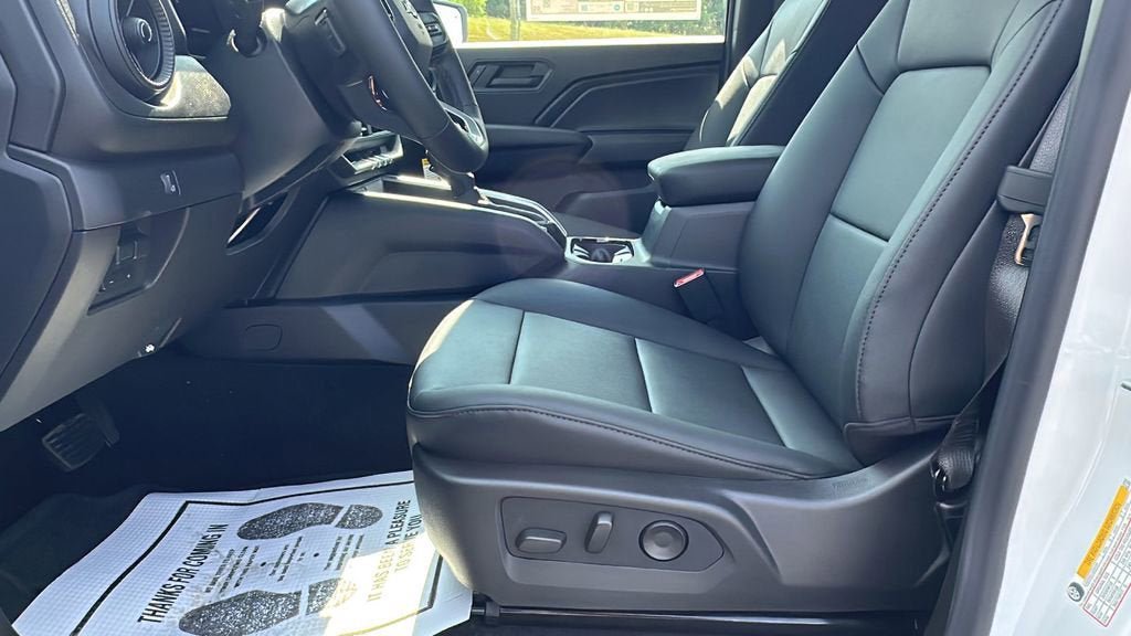 New 2026 Chevrolet Colorado Trail Boss AWD/4WD image 10