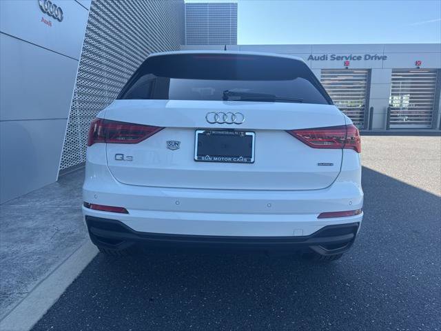 Used 2025 Audi Q3 2.0T Premium w/ Convenience Package AWD/4WD image 8