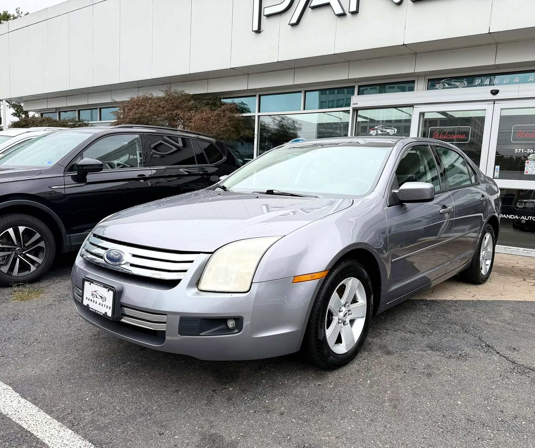 Used 2006 Ford Fusion SE FWD image 3