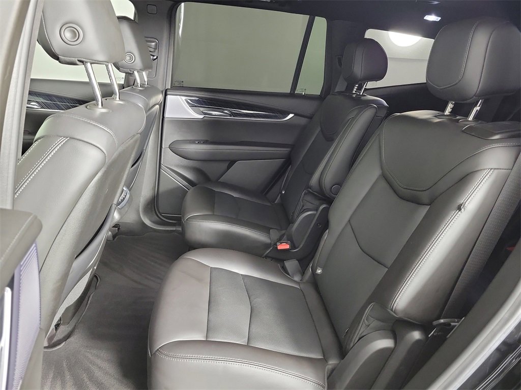 Certified 2023 Cadillac XT6 Premium Luxury image 12