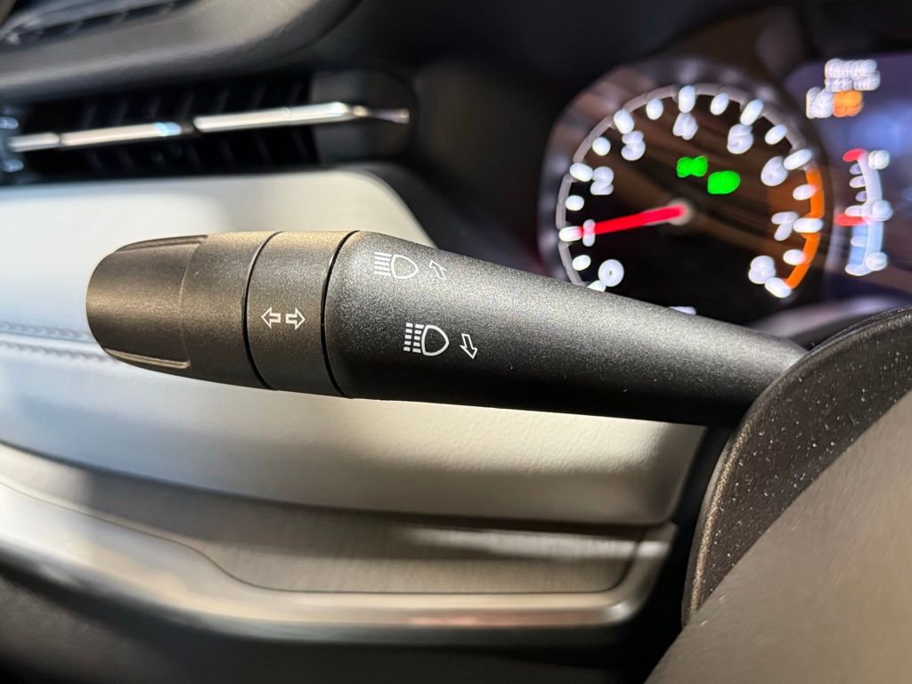 Used 2025 Jeep Compass Limited AWD/4WD image 18