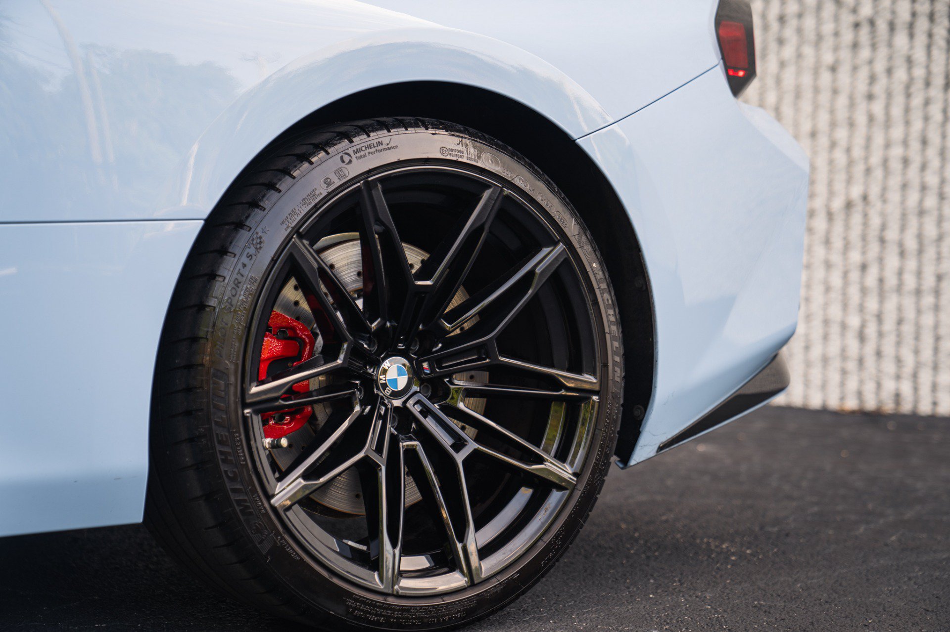 Used 2024 BMW M2 w/ Carbon Package RWD image 21