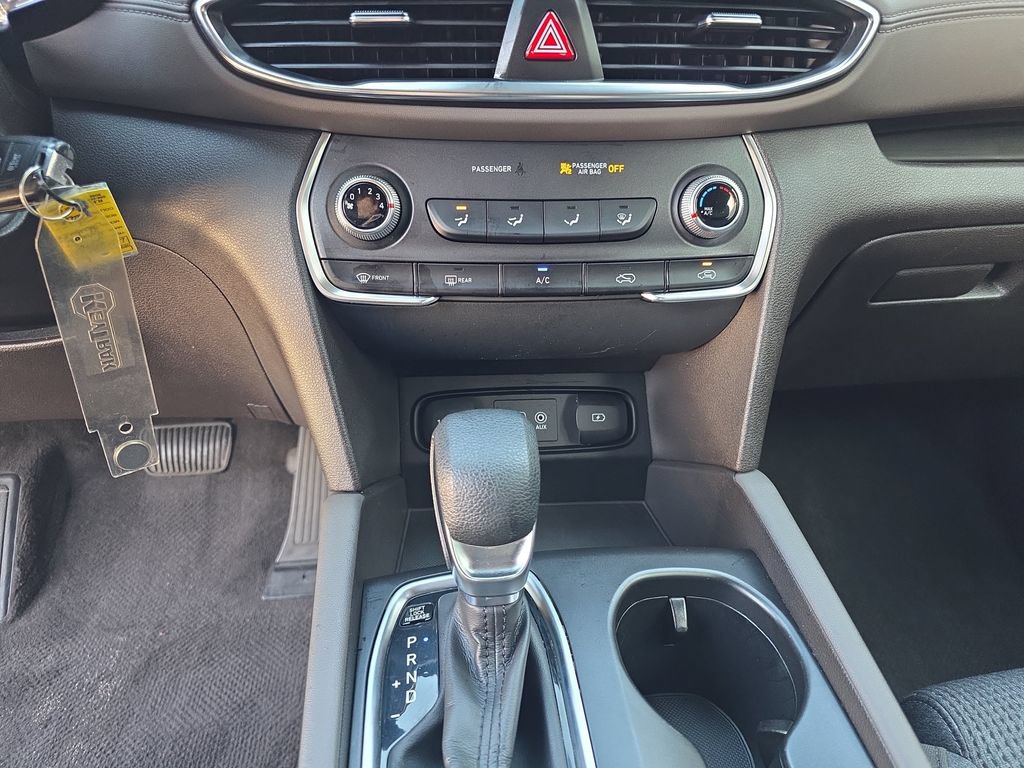 Used 2020 Hyundai Santa Fe SE AWD/4WD image 21
