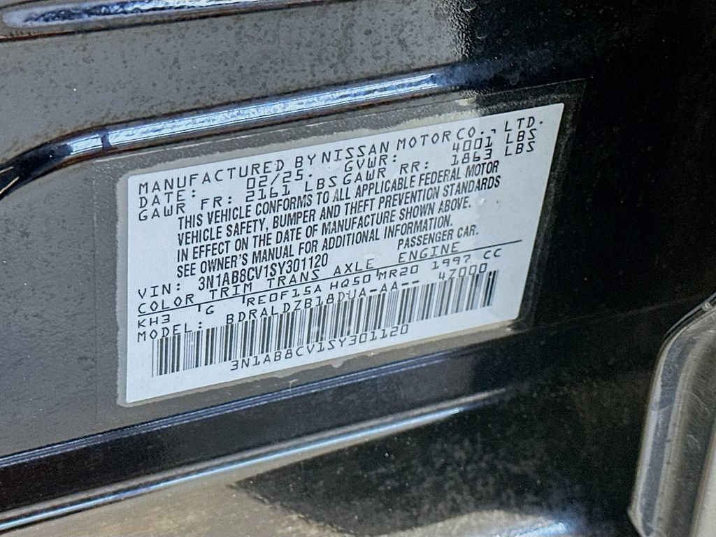 Used 2025 Nissan Sentra SV FWD image 35