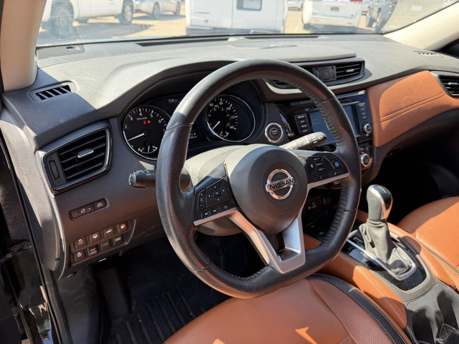 Used 2019 Nissan Rogue SL w/ Premium Package AWD/4WD image 24
