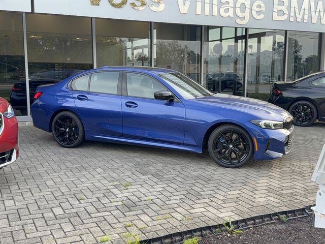 New 2026 BMW 330i xDrive Sedan w/ M Sport Package AWD/4WD image 2