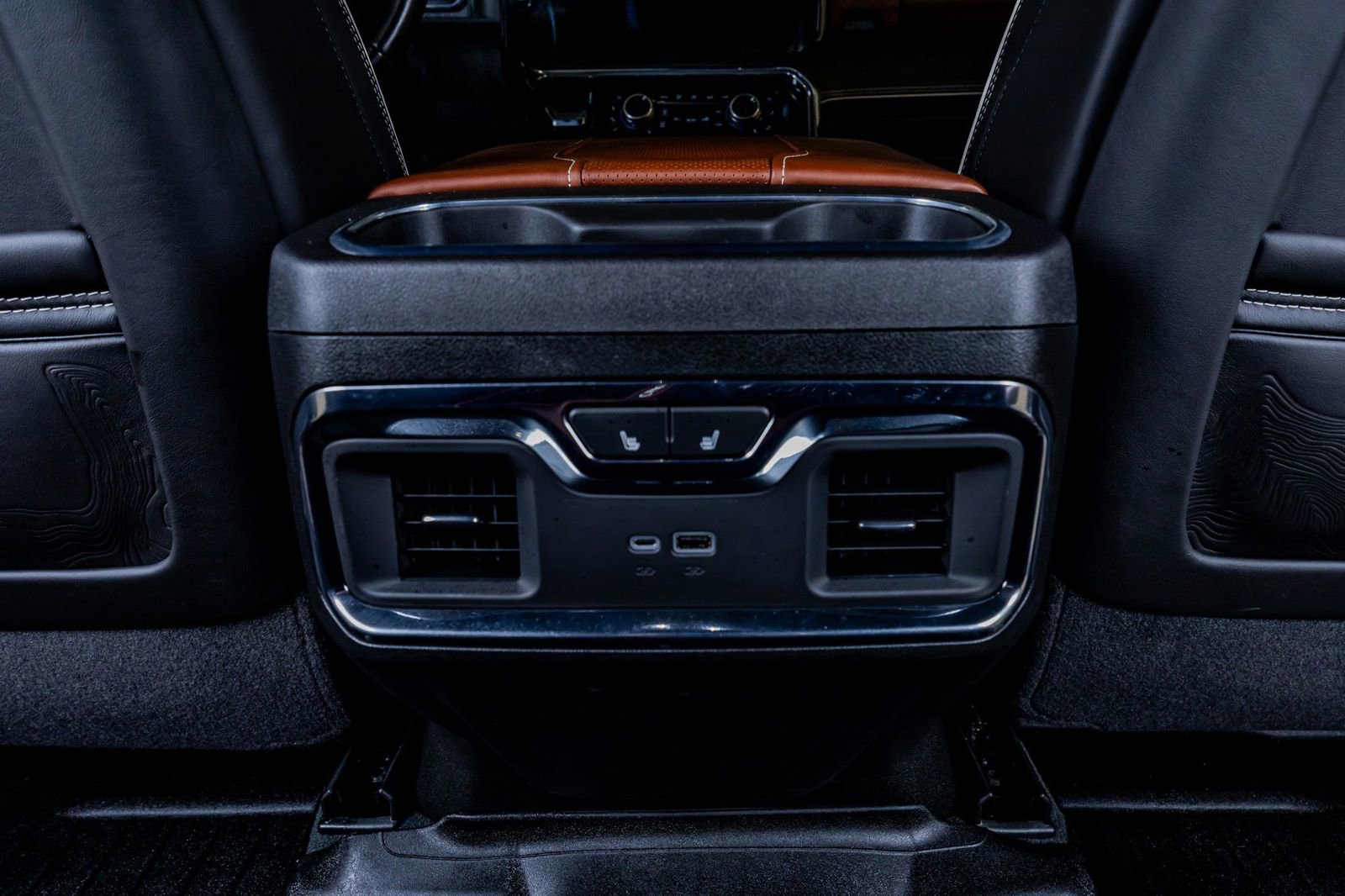 Used 2024 GMC Sierra 1500 Denali Ultimate image 31