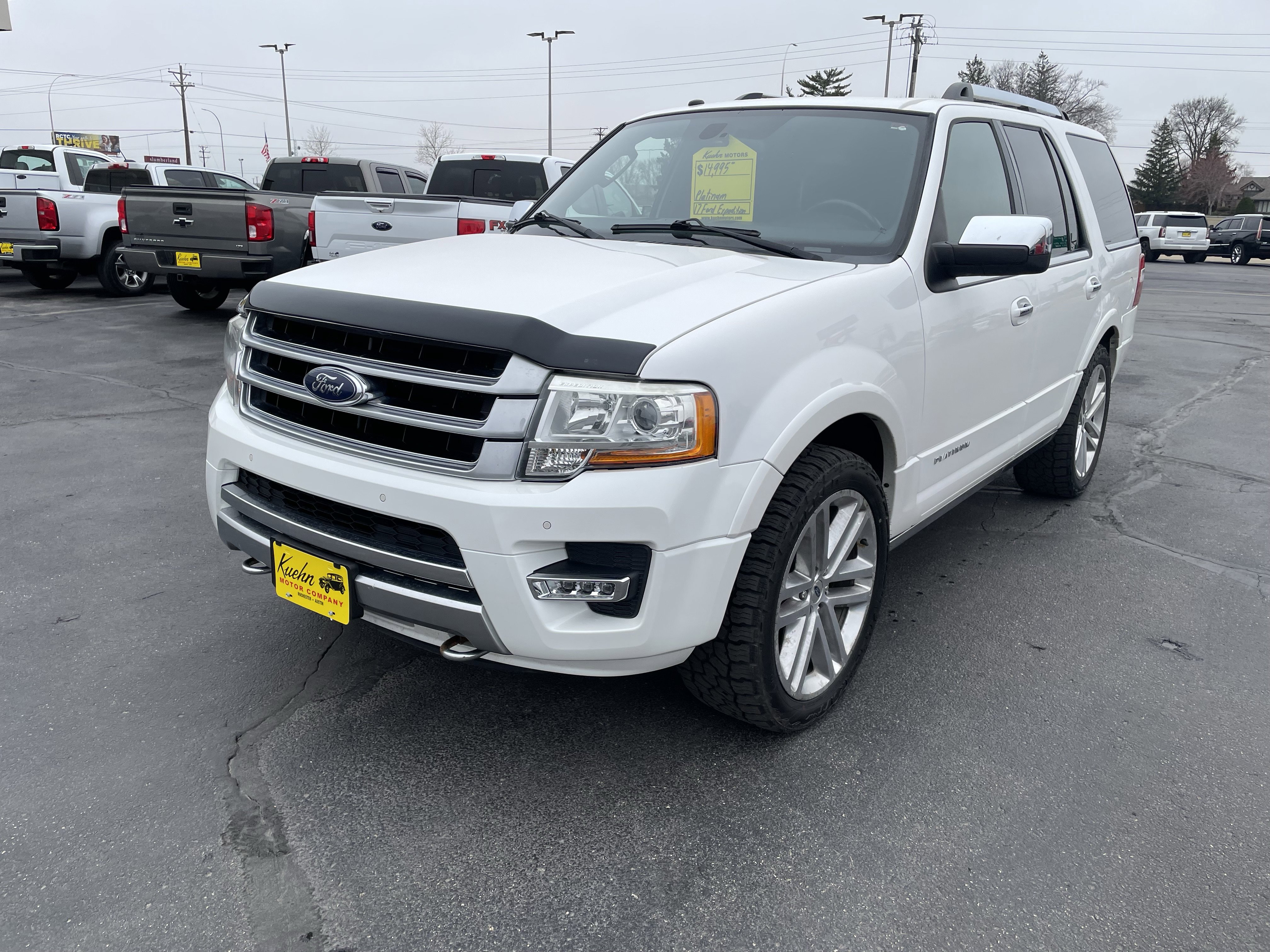 Used 2017 Ford Expedition Platinum image 4