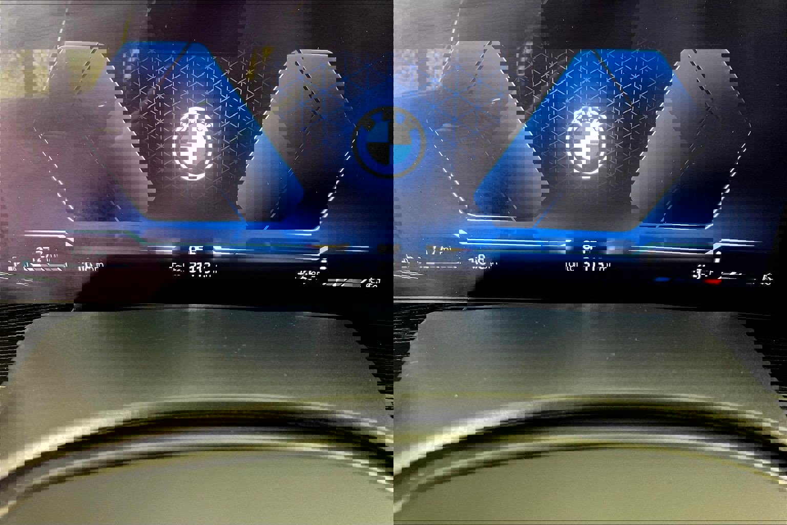 Certified 2024 BMW X6 xDrive40i w/ M Sport Professional Package image 20