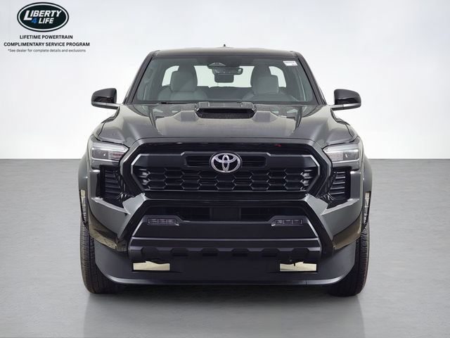 Used 2024 Toyota Tacoma TRD Sport AWD/4WD image 8