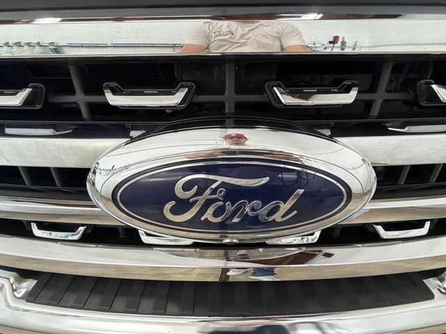 Used 2025 Ford F350 Lariat w/ Tremor Off-Road Package AWD/4WD image 32
