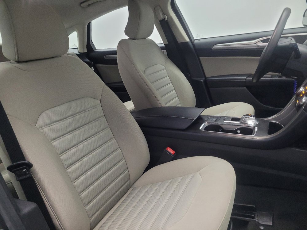 Used 2018 Ford Fusion S FWD image 21