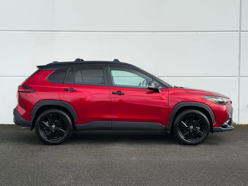 Certified 2025 Toyota Corolla Cross Hybrid Nightshade w/ Moonroof Package image 8