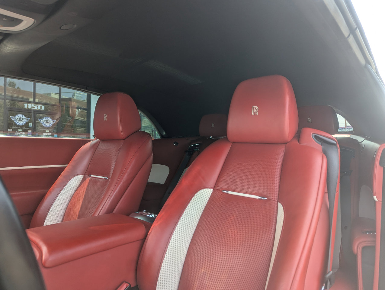 Used 2018 Rolls-Royce Dawn image 42