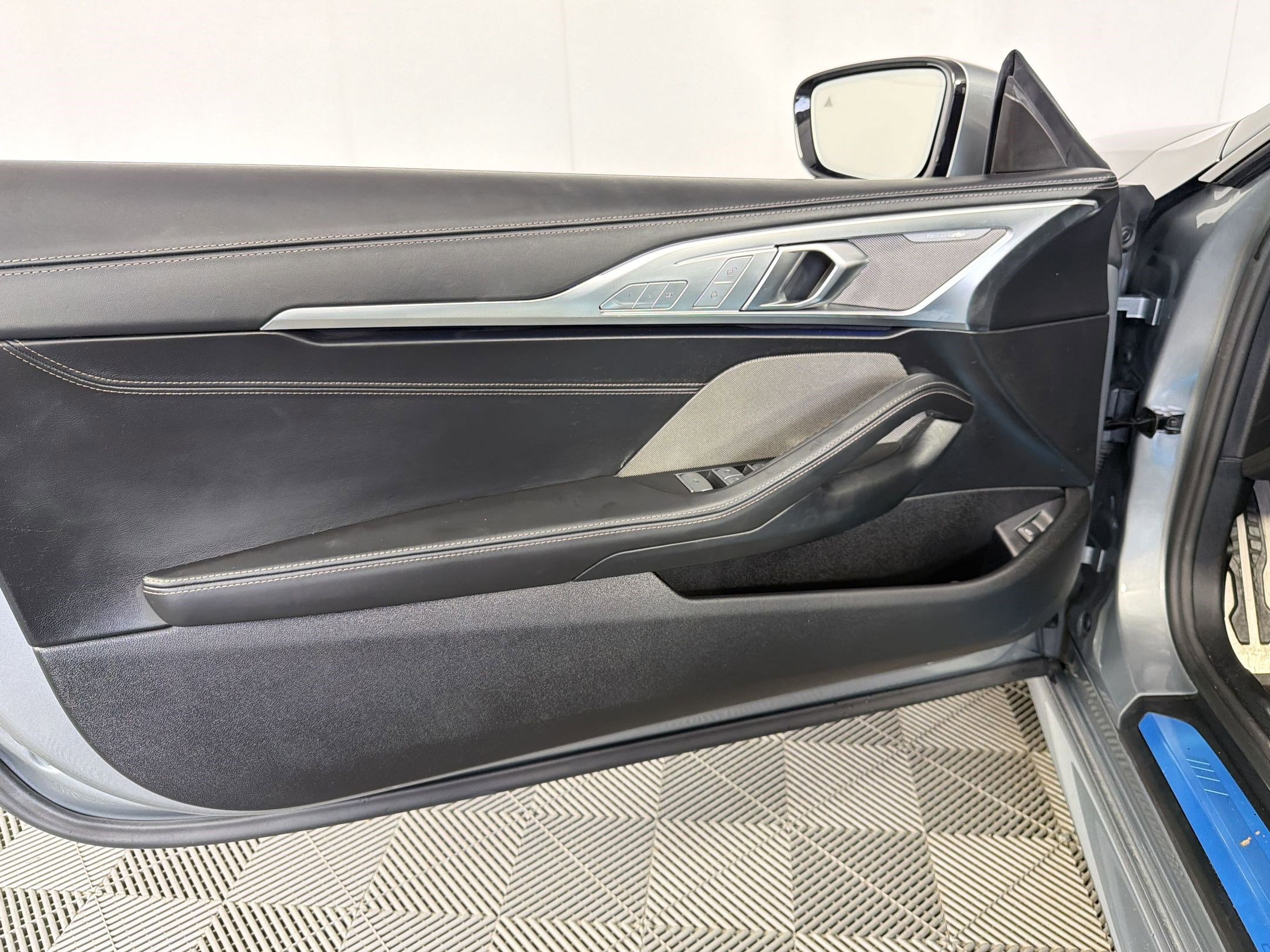 Used 2023 BMW 840i Convertible w/ Comfort Seating Package image 22