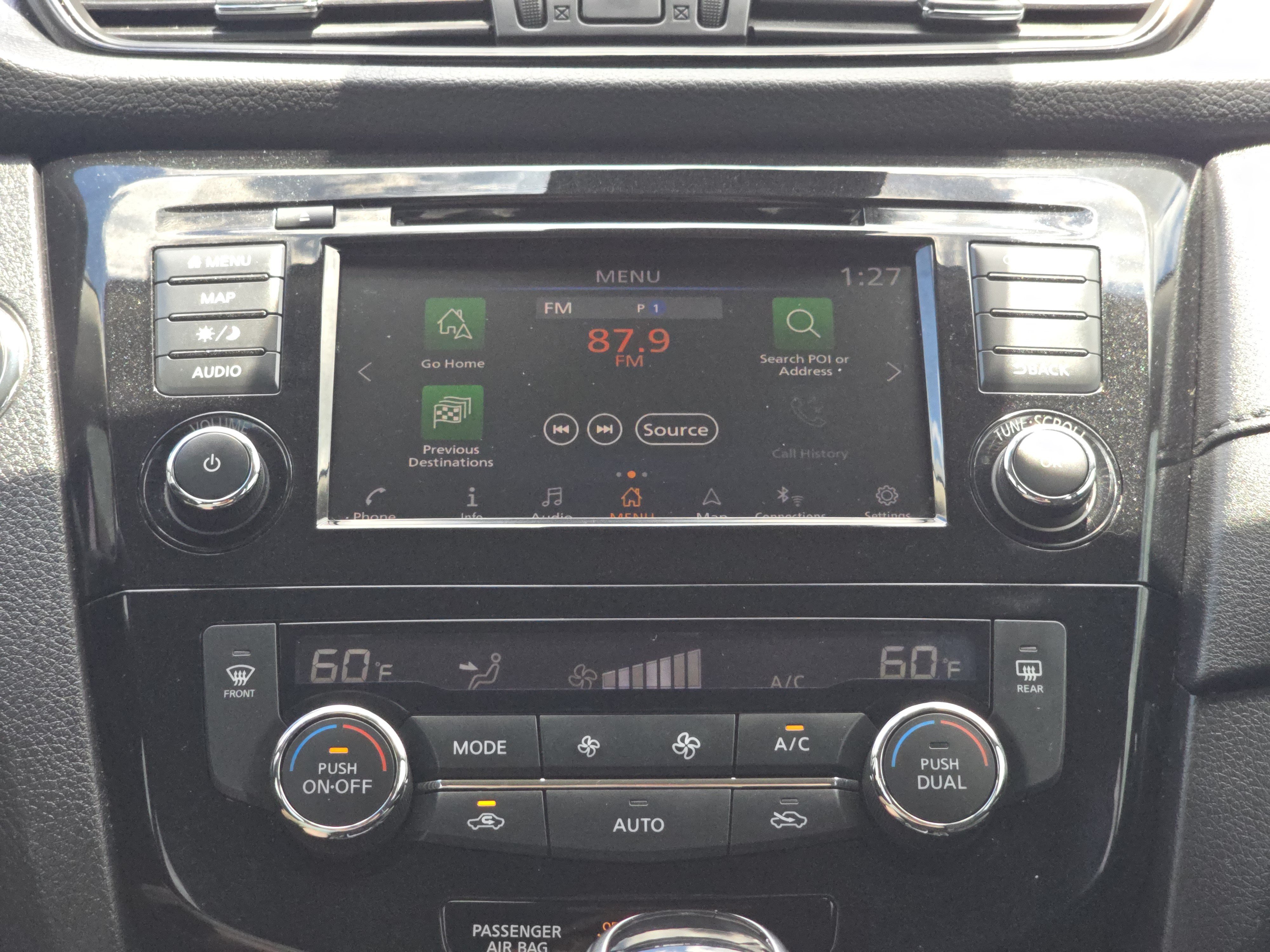 Used 2020 Nissan Rogue SV w/ Sun & Sound Touring Package AWD/4WD image 27