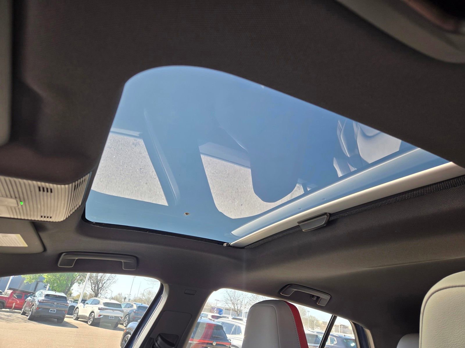 New 2025 Volkswagen GTI SE image 10