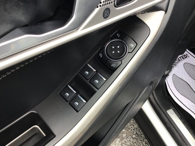 Used 2023 Ford Explorer Limited w/ Equipment Group 301A RWD image 11