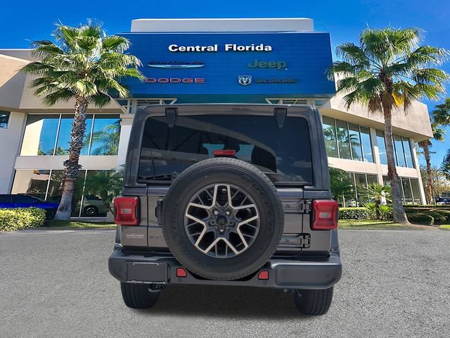 New 2026 Jeep Wrangler Unlimited Sahara AWD/4WD image 6