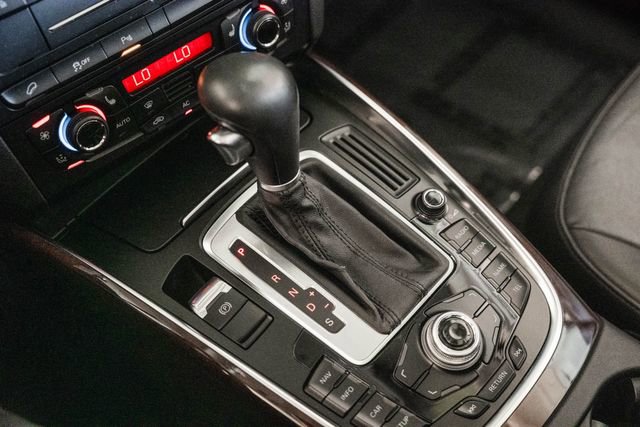 Used 2011 Audi Q5 3.2 Premium Plus w/ Audi MMI Navigation Plus Pkg image 10