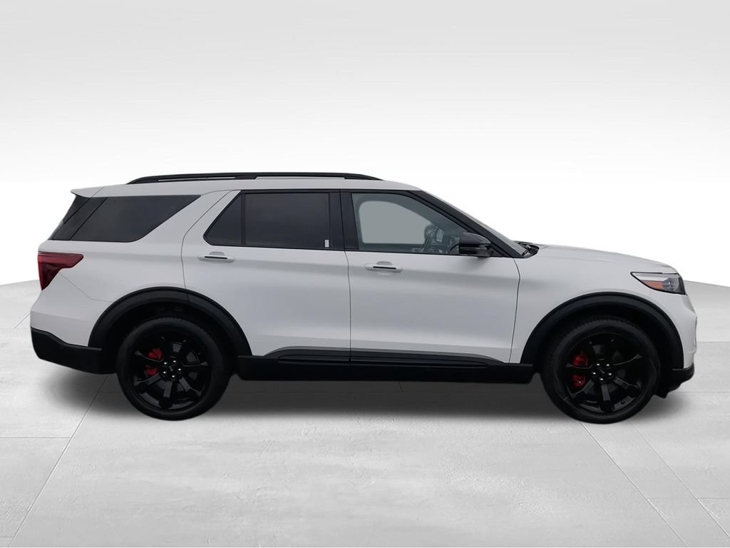 Used 2022 Ford Explorer ST w/ Equipment Group 401A AWD/4WD image 9