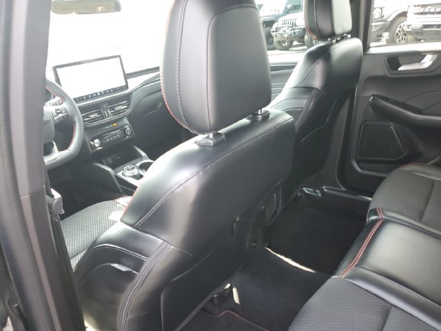 Used 2023 Ford Escape ST-Line w/ Tech Pack #1 AWD/4WD image 15