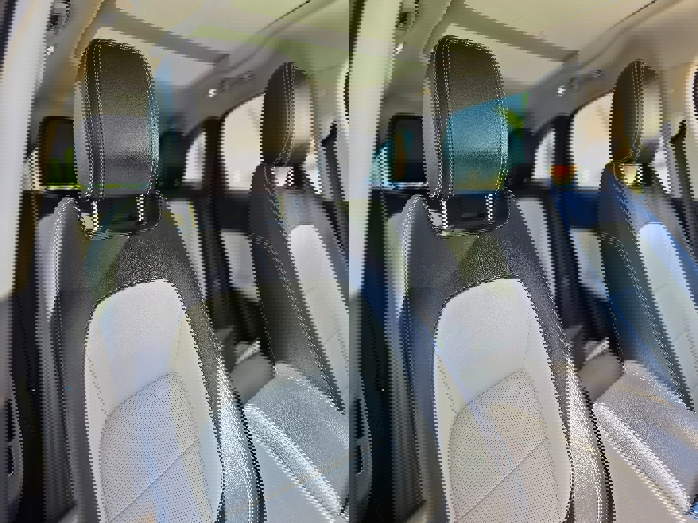 Used 2017 Jaguar F-PACE R-Sport AWD/4WD image 12